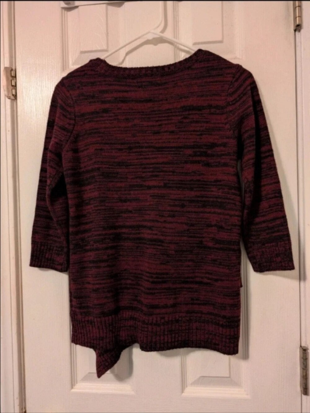 Croft & Barrow Women's Petite Small Burgundy Black Asymmetrical Knit Sweater - Picture 5 of 7